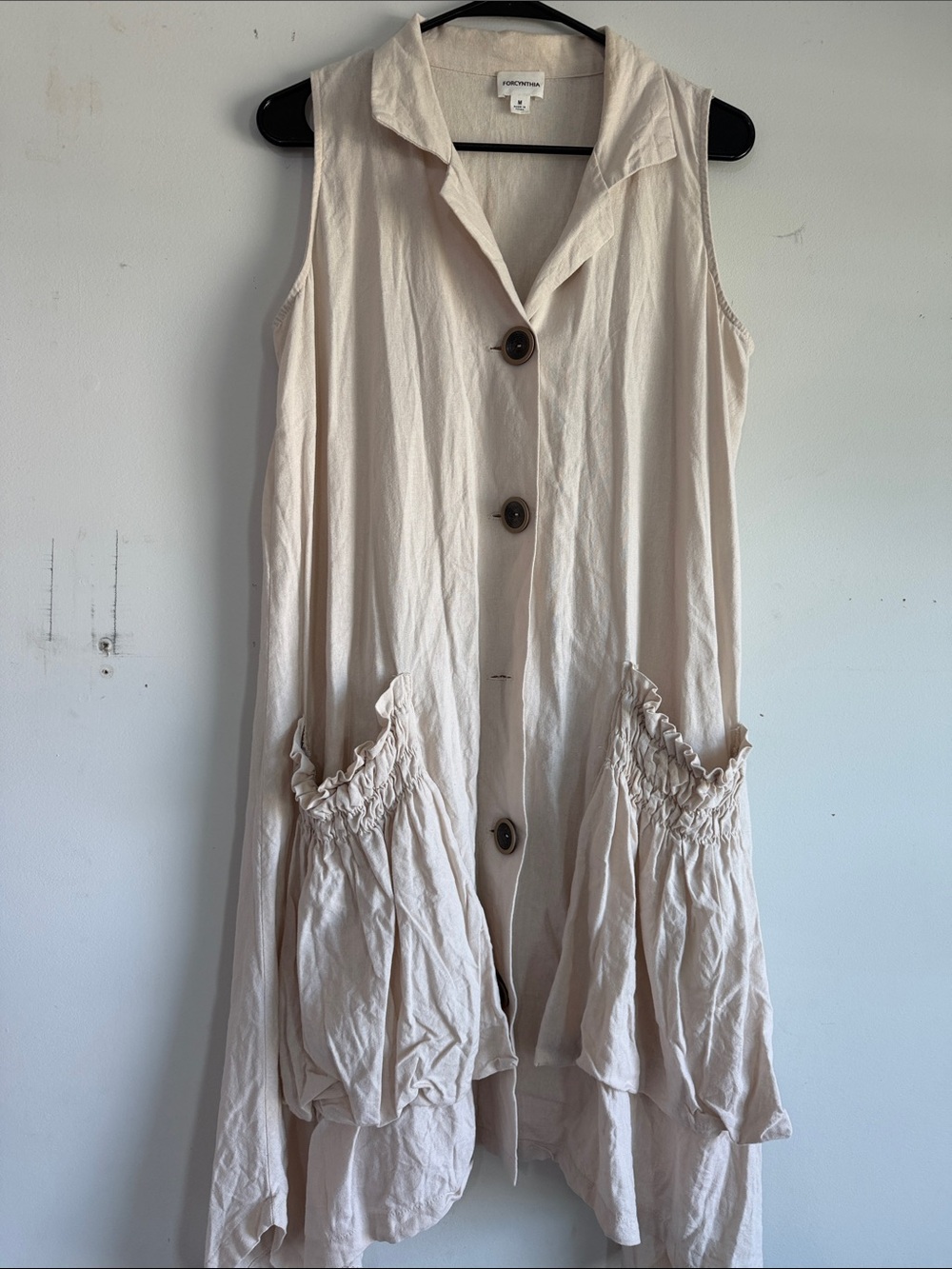 For Cynthia Sleeveless Cream Button-Front Tunic with Ruched Pockets